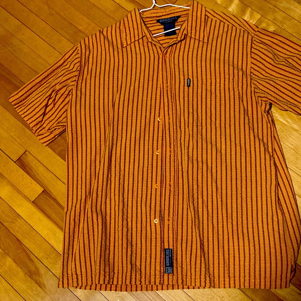 EZEKIEL Orange and Black, Striped Button-Down Shirt. Textured, 100% cotton.